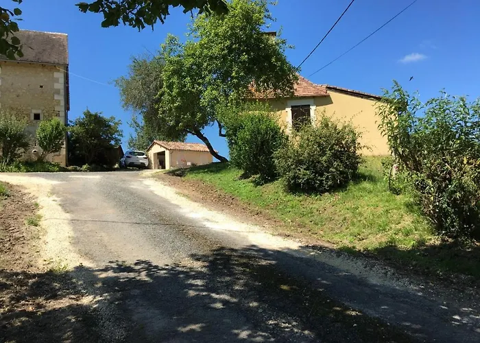 Дом отдыха La Tuilliere *